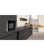 Neff HLAGD53N0B, Built-in microwave oven