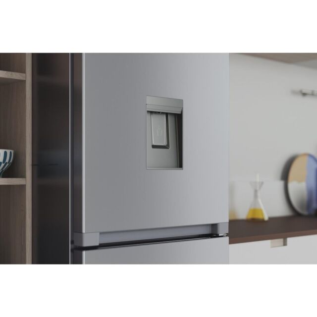 Indesit INFC850TI1SAQUA1 Freestanding Fridge Freezer - Silver