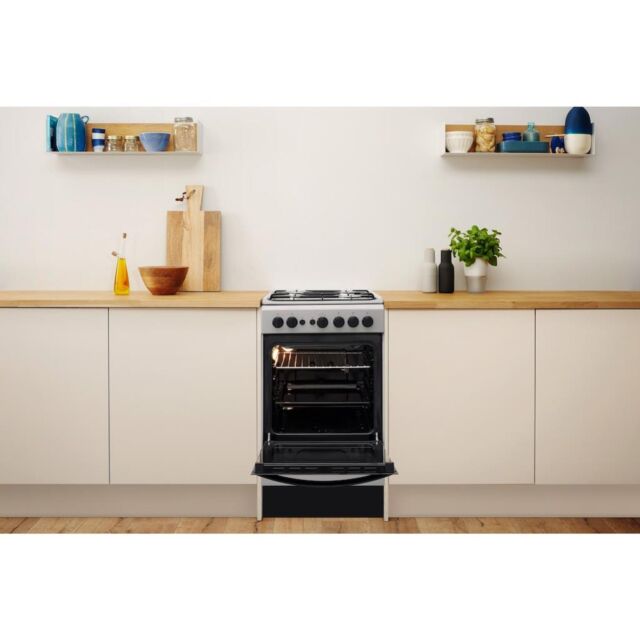 Indesit IS5G1PMSS/UK Cooker - Silver