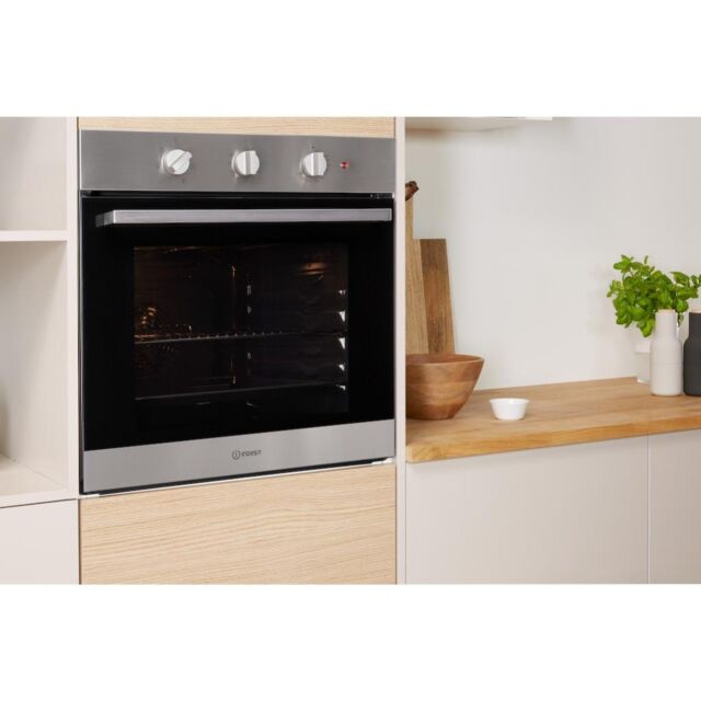 Indesit IFW 6230 IX UK Electric Single Built-In Oven - Stainless Steel