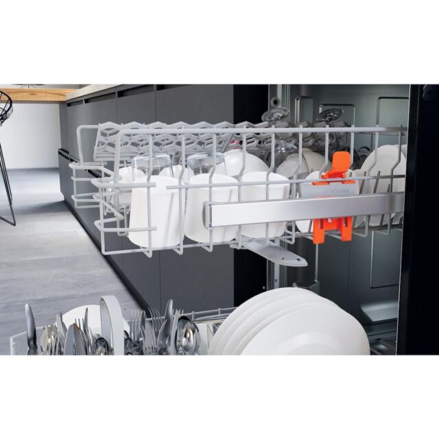 Hotpoint HSFE 1B19 B UK N Dishwasher - Black
