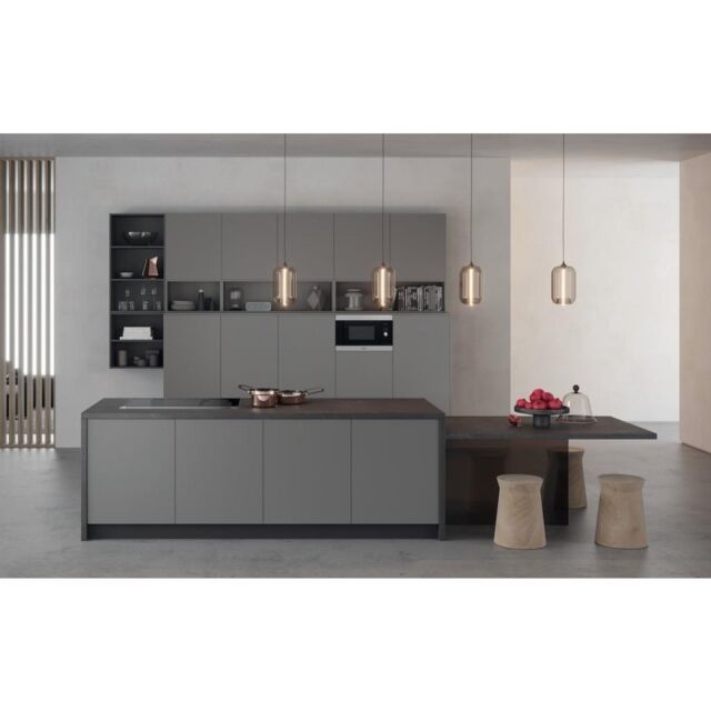Hotpoint MF25G IX H Built-In Compact Microwave Oven - Inox