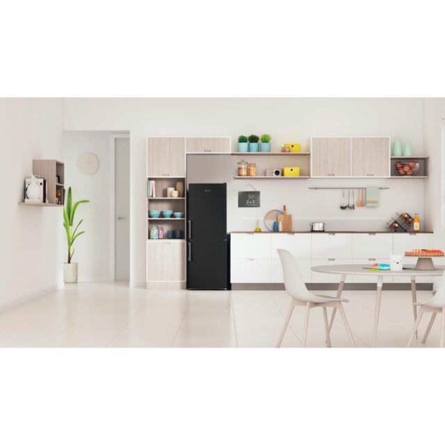 Indesit IB55 532 B UK Freestanding Fridge Freezer - Black