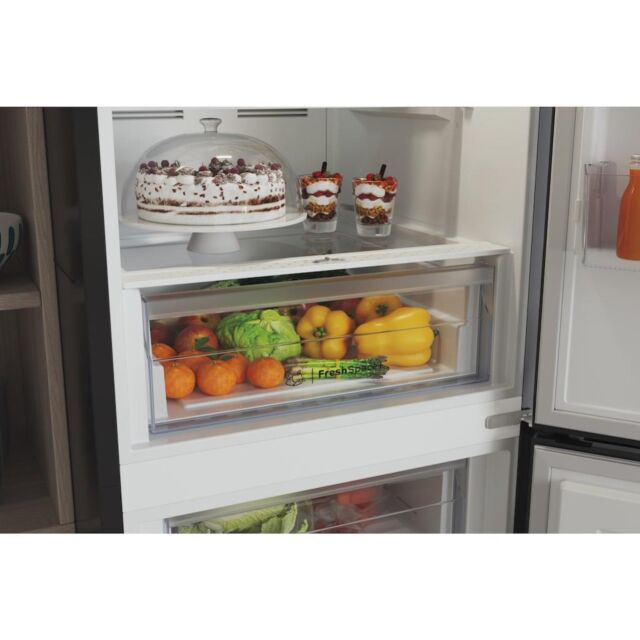 Indesit INFC850TI1K1 Freestanding Fridge Freezer - Black
