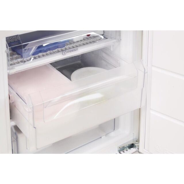 Indesit INBUFZ011 Built-Under Freezer
