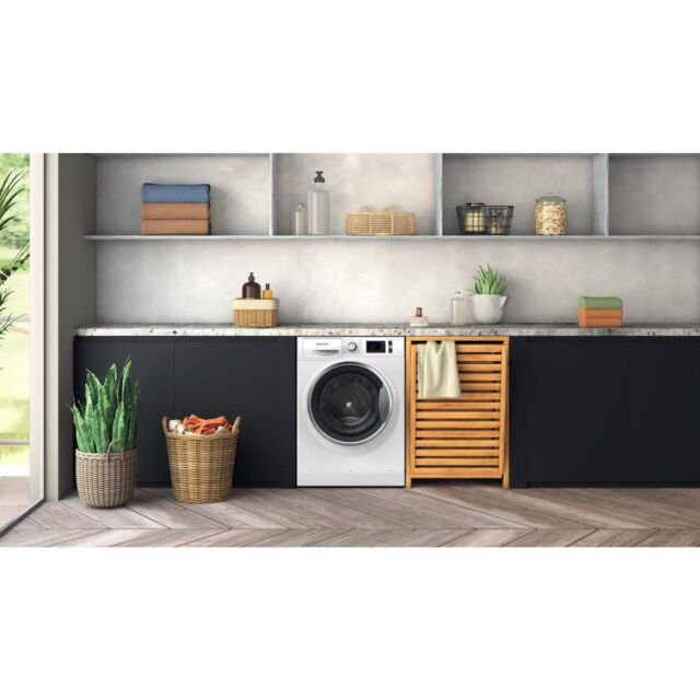 Hotpoint NM11 948 WC A UK ActiveCare Freestanding 9kg 1400rpm Washing Machine