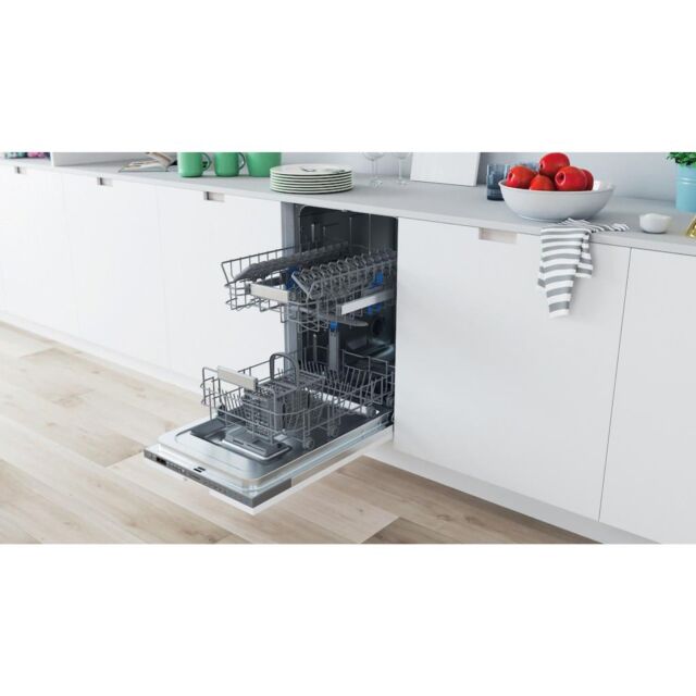 Indesit DSIO 3T224 E Z UK N Integrated Slimline 45cm Dishwasher