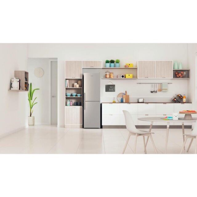 Indesit IB55 732 S UK Low Frost Fridge Freezer - Silver