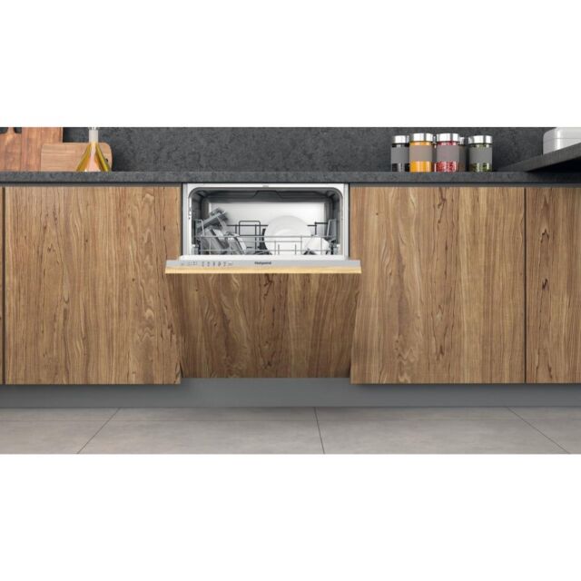 Hotpoint HIE 2B19 UK Integrated Dishwasher