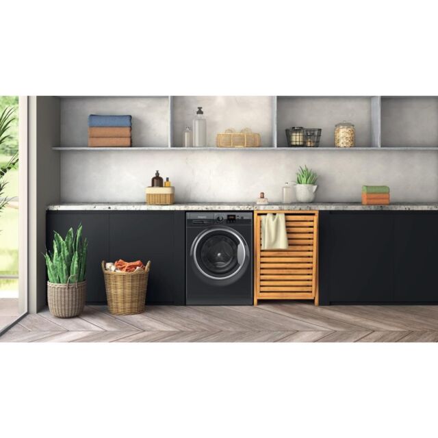 Hotpoint NSWF 946 BS UK Anti-Stain 8kg 1400rpm Washing Machine - Black