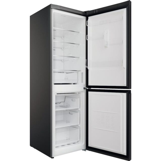 Hotpoint H5X82OSK Freestanding Fridge Freezer