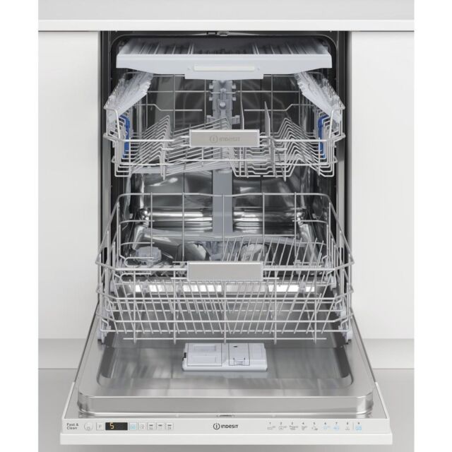 Indesit DIO 3T131 FE UK Integrated Dishwasher