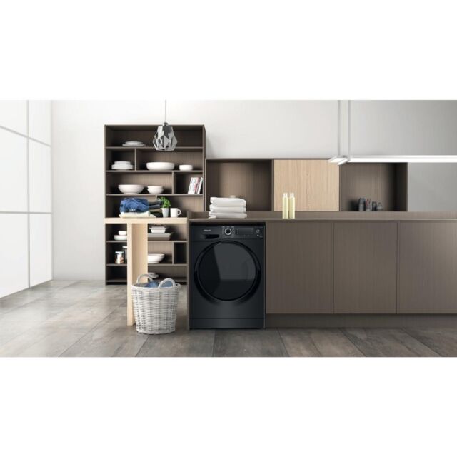 Hotpoint NDD8636BDAUK 8+6kg Freestanding Washer Dryer