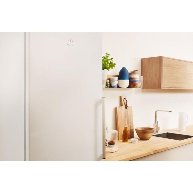 Indesit UI8 F1C W UK 1 Freezer - White
