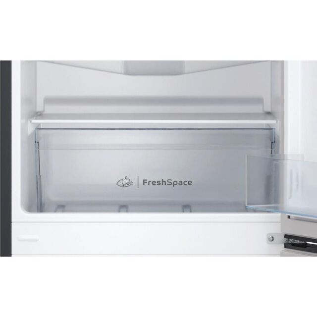 Indesit IB55 532 B UK Freestanding Fridge Freezer - Black