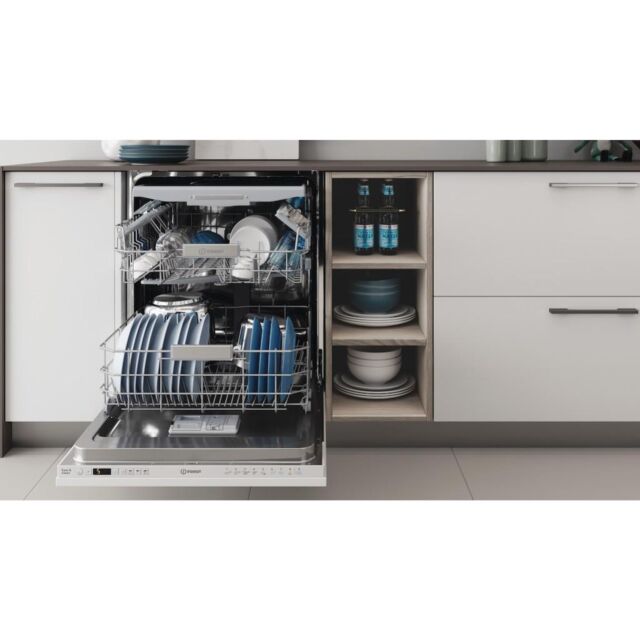 Indesit DIO 3T131 FE UK Integrated Dishwasher