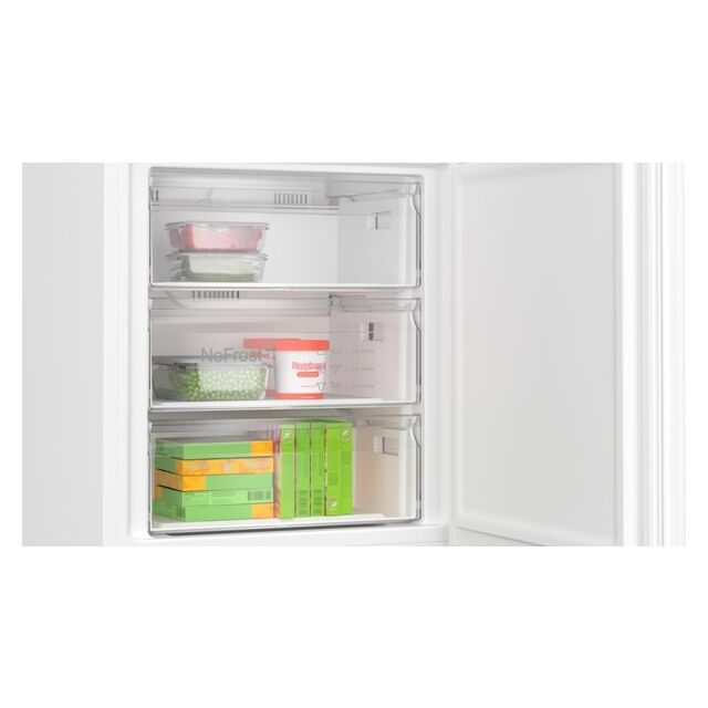 Bosch KGN497WDFG, Free-standing fridge-freezer with freezer at bottom