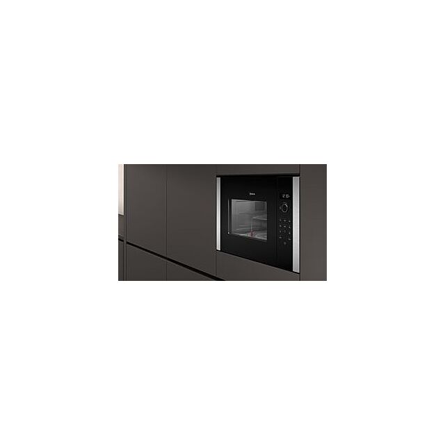 Neff HLAGD53N0B, Built-in microwave oven