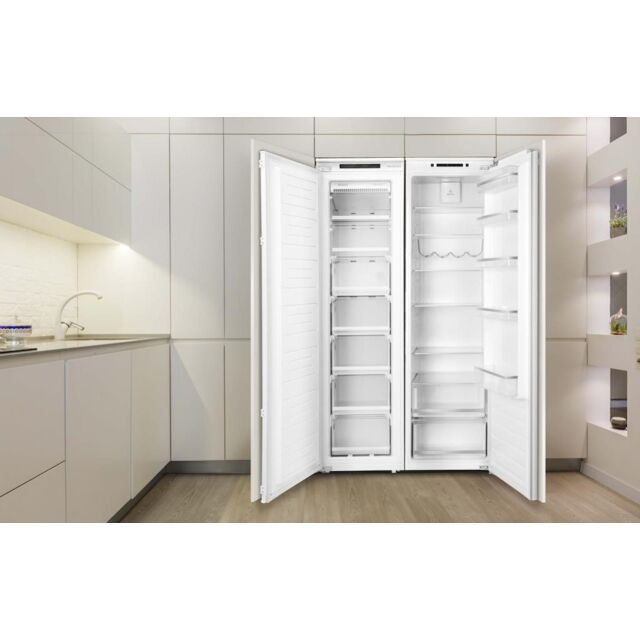 Montpellier MITF215 177cm In-Column Freezer