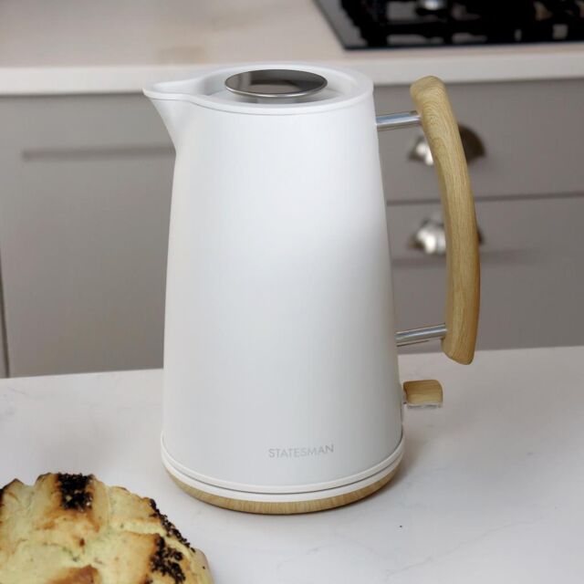 Statesman SKK00153CR 1.7L Scandi Kettle - Cream