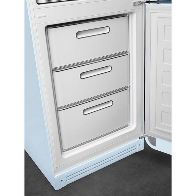 Smeg FAB32RPB5UK 60cm 50s Style Right Hand Hinge Fridge Freezer, Pastel Blue