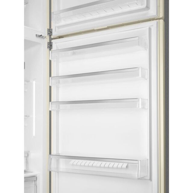 Smeg FAB50RCR5 80.4cm 50s Style Right Hand Hinge Fridge Freezer, Cream