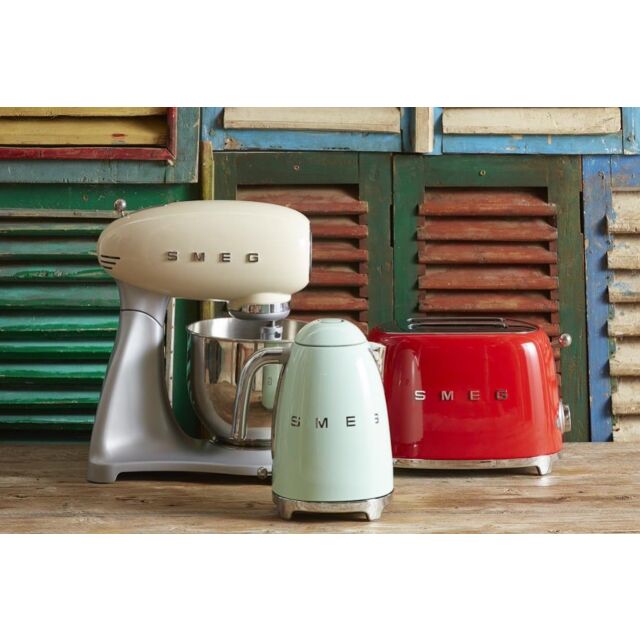 Smeg TSF01RDUK Toaster, Red