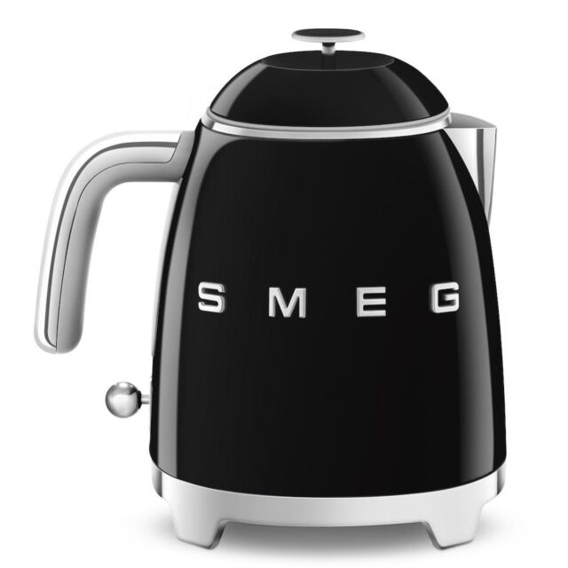Smeg KLF05BLUK Kettle, Black