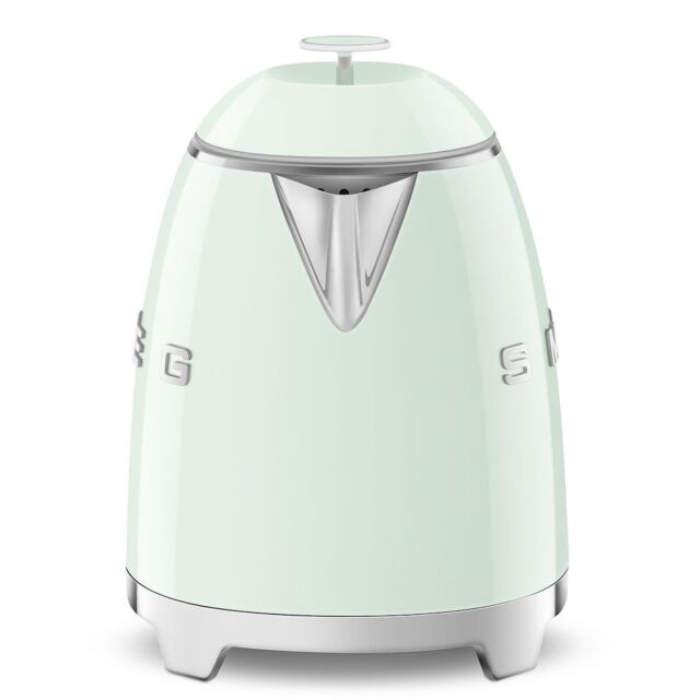 Smeg KLF05PGUK Kettle, Green