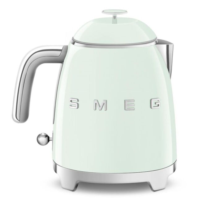 Smeg KLF05PGUK Kettle, Green