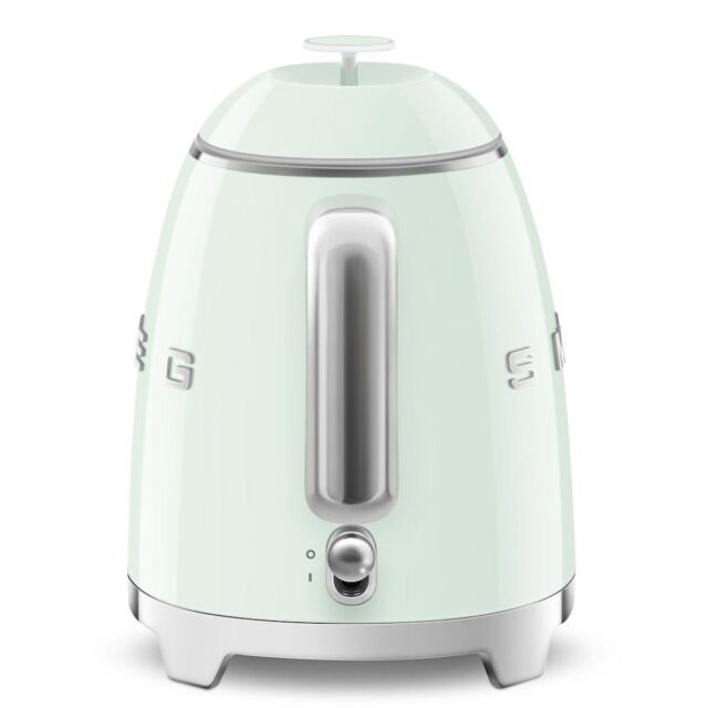 Smeg KLF05PGUK Kettle, Green