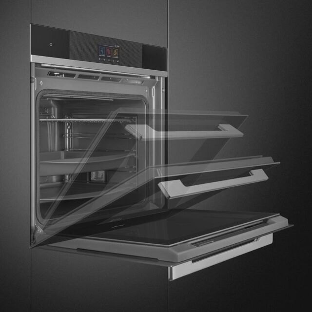 Smeg SOP6104TPN 60cm Linea Pyrolytic Multifunction Oven in Black Glass