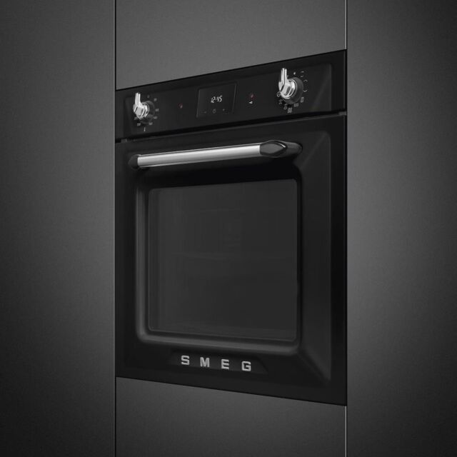 Smeg SOP6900TN 60cm Victoria Pyrolytic Single Oven, Black