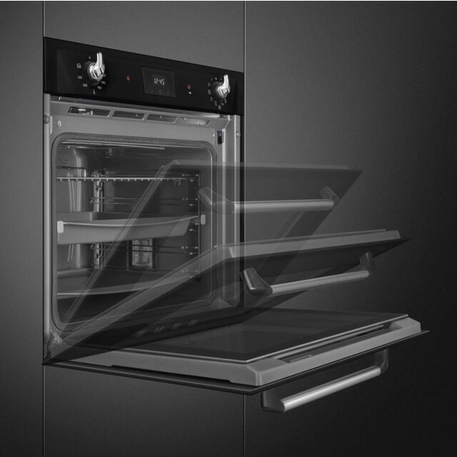 Smeg SOP6900TN 60cm Victoria Pyrolytic Single Oven, Black