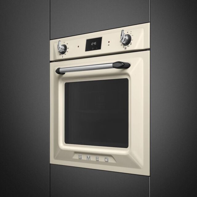 Smeg SOP6900TP 60cm Victoria Pyrolytic Single Oven, Cream