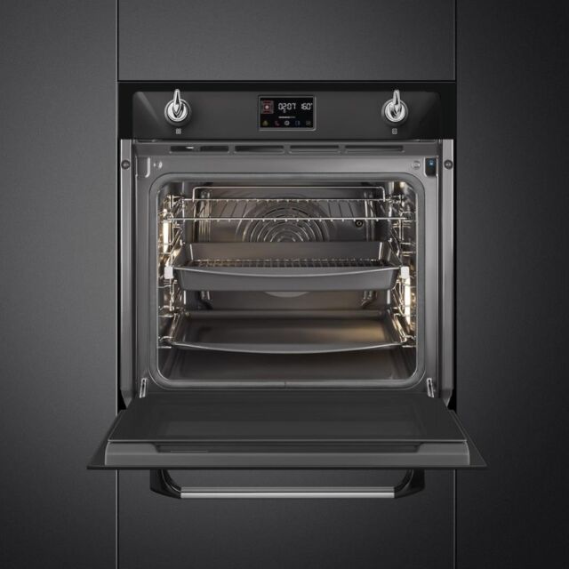 Smeg SOP6902S2PN 60cm Victoria Pyrolytic SteamOne Oven, Black