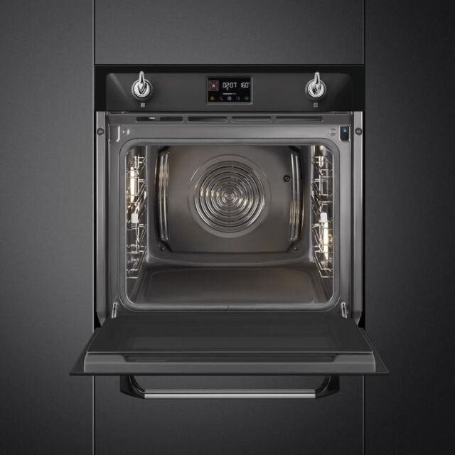 Smeg SOP6902S2PN 60cm Victoria Pyrolytic SteamOne Oven, Black