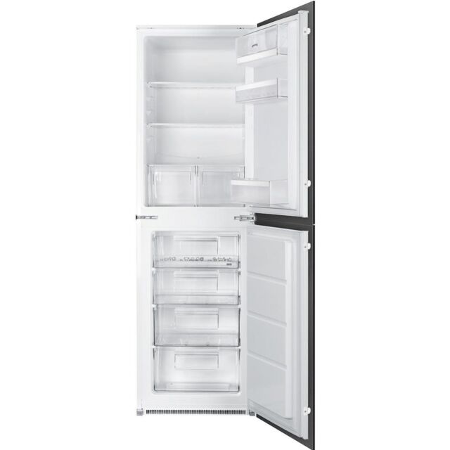 Smeg 60cm Integrated In Column 50-50 Fridge Freezer